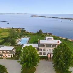 Villa Salt Acres  —  Idyllic East Coast Estate in Stonington