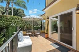 Exceptional Ocean Getaway — blocks to Beach and Funk Zone - Image 2