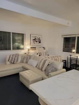 Rare West Beach Studio — 2 blocks to the Beach and Funk Zone - Image 4