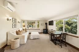 Rare Beach Penthouse — blocks to the Beach and Funk Zone - Image 4