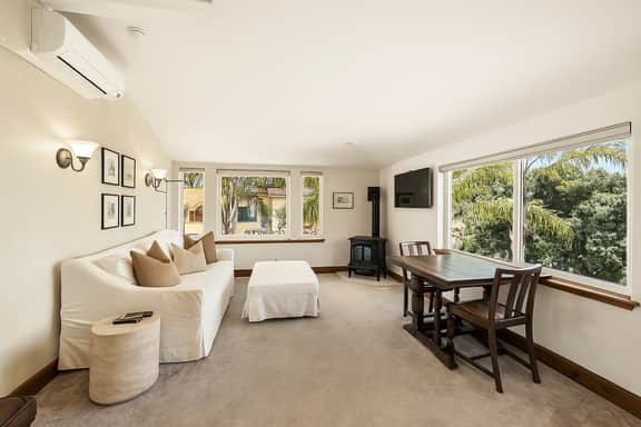 Rare Beach Penthouse — blocks to the Beach and Funk Zone - Image 4
