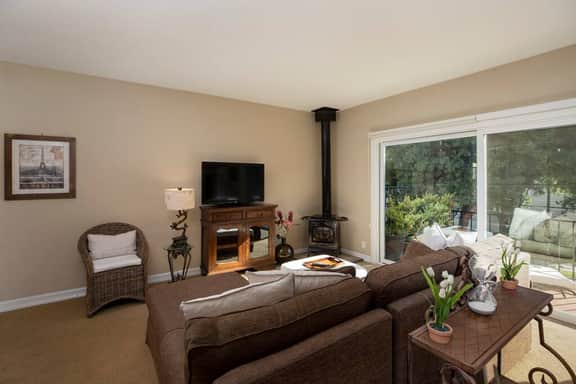 Affordable Beach Getaway — blocks to the Beach and Funk Zone - Image 2